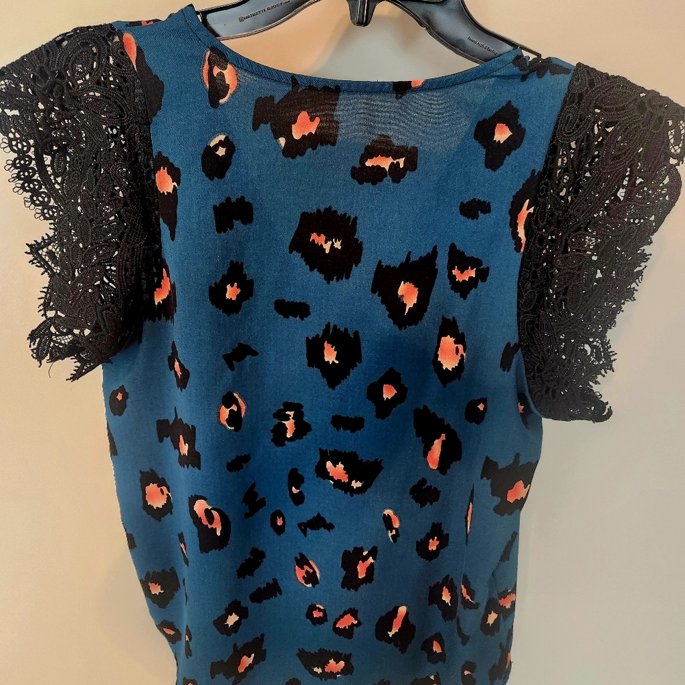 Leopard Summer Top - Picture 4 of 4
